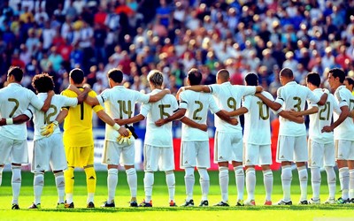 环球电竞精华-F加拿大站周冠宇被车队强制让车