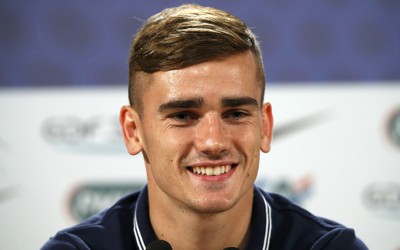 环球电竞讨论-卡瓦哈尔这记倒钩可惜中柱